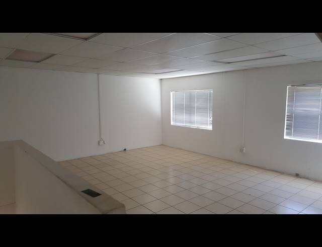 760M² FACTORY TO LET IN KILLARNEY GARDENS